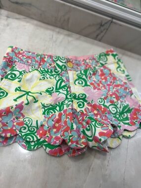 Lilly Pulitzer Multicolor Floral Scallop Hem Shorts